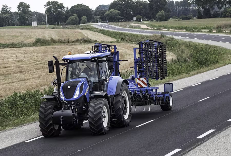 tracteur t7 lwb 03